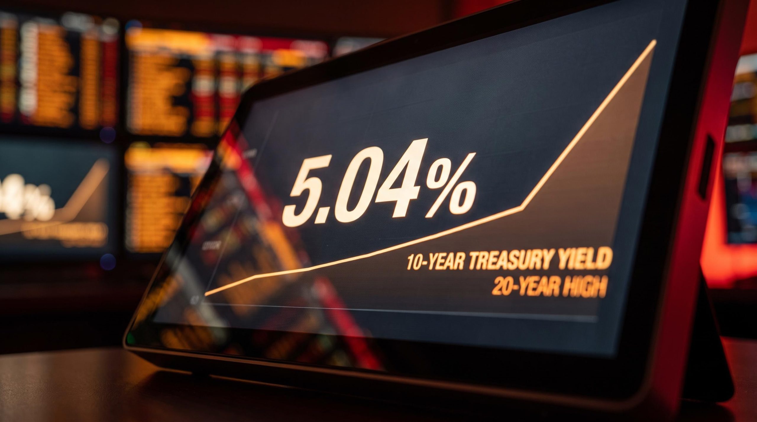 10-year Treasury yield at 5.04% on trading terminal after failed buyback operation sends rates to 20-year high