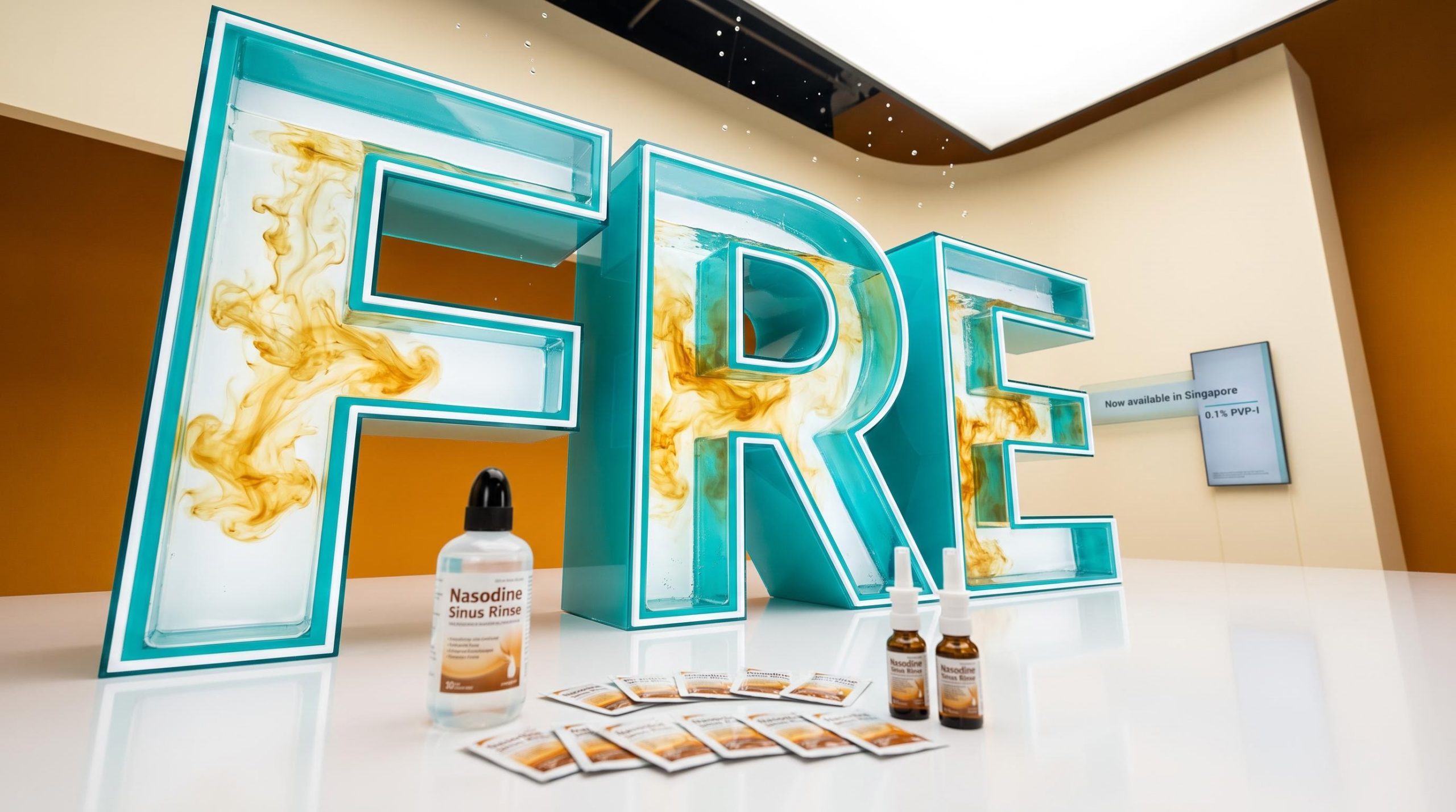 Nasal rinse with free sign