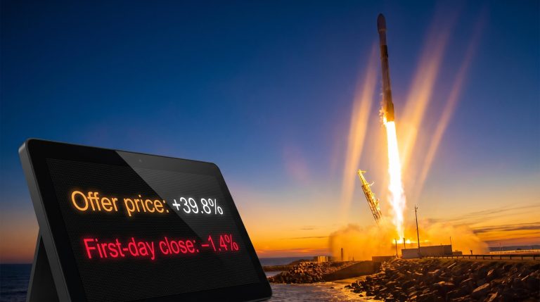 SpaceX rocket launch with IPO entry-point return gap displayed on terminal — pre-IPO vs post-IPO investing explainer