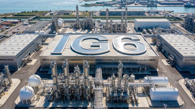 International Graphite’s Purification Partnership Hits 99.98% Battery-Grade Purity